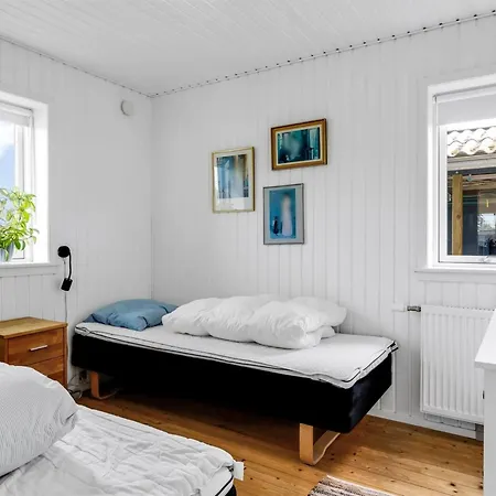 Tinka - 100m From The Sea By Interhome Feriehus *
